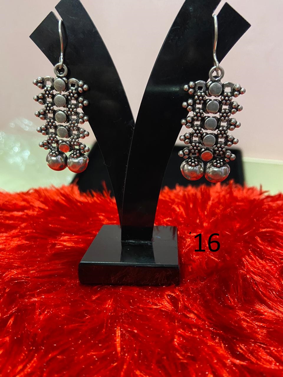 silver women earings